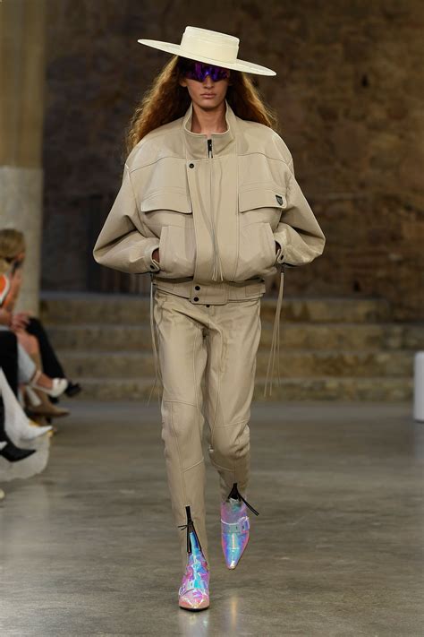 cruise 2022 louis vuitton|Cruise 2025 Collection .